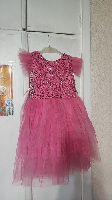 Детское платье новое