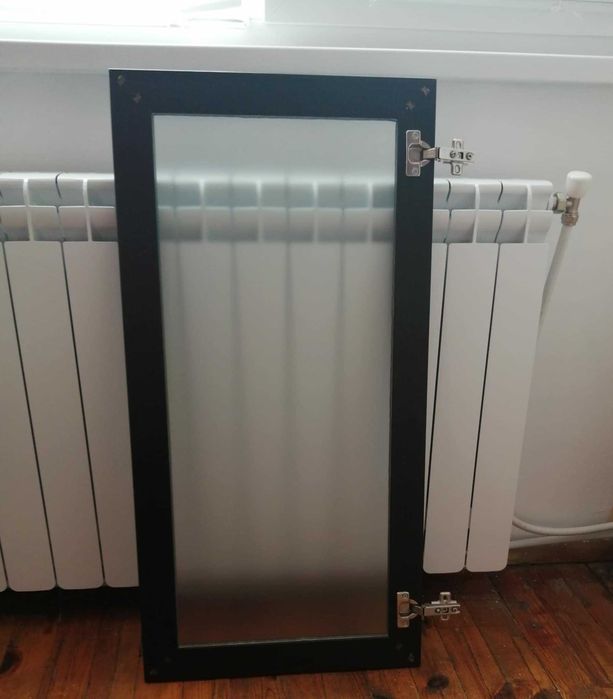 Вратички от стъкло и МДФ профил