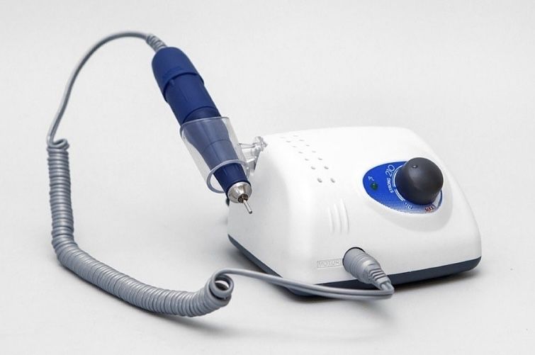 Продам всё для маникюра