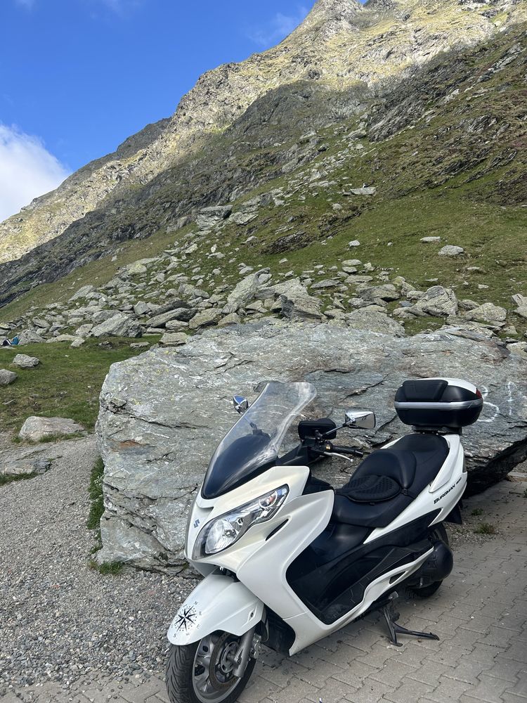 Suzuki Burgman AN 400 ZA - 2010 A2