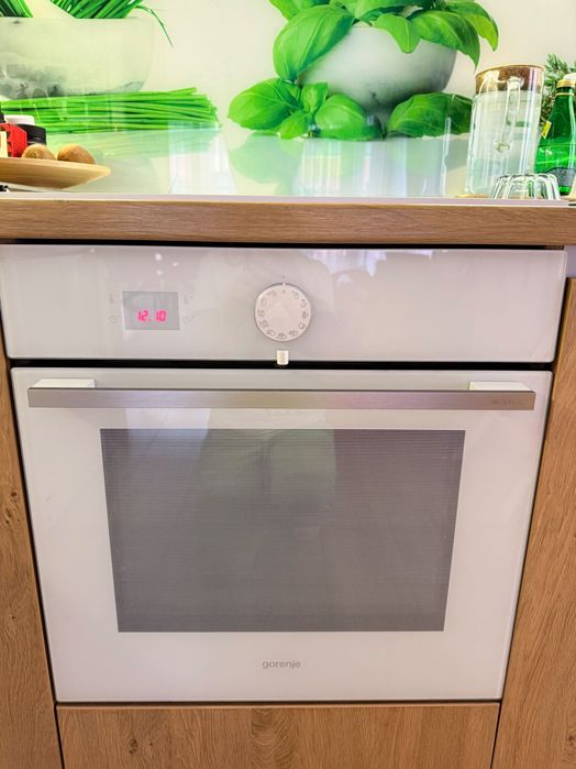 Фурна и котлони за вграждане GORENJE