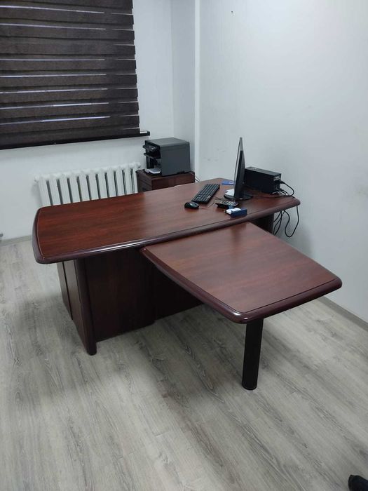 Продам мебель для кабинета/офиса