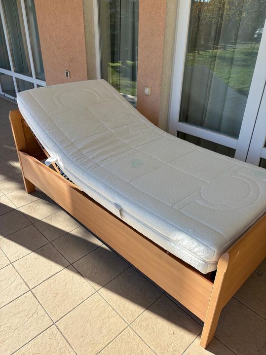 Единично легло с регулируема подматрачна рамка