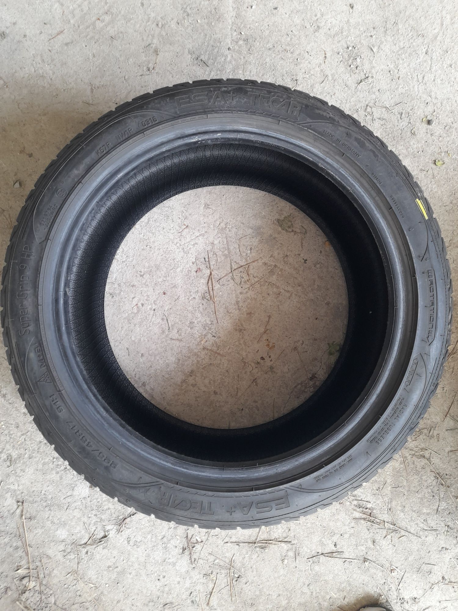 Гуми зимни 225/45 r17