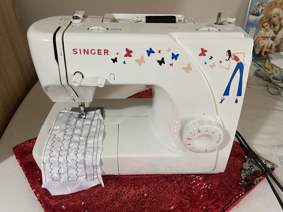 Vand masina de cusut electrica SINGER