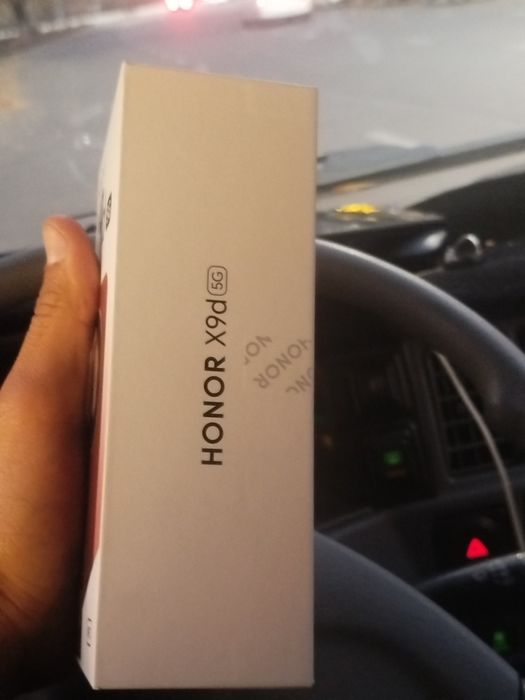 Honor X9d 5g sotiladi pachka hali ochilmagan 1 yigllik kafolati bilan