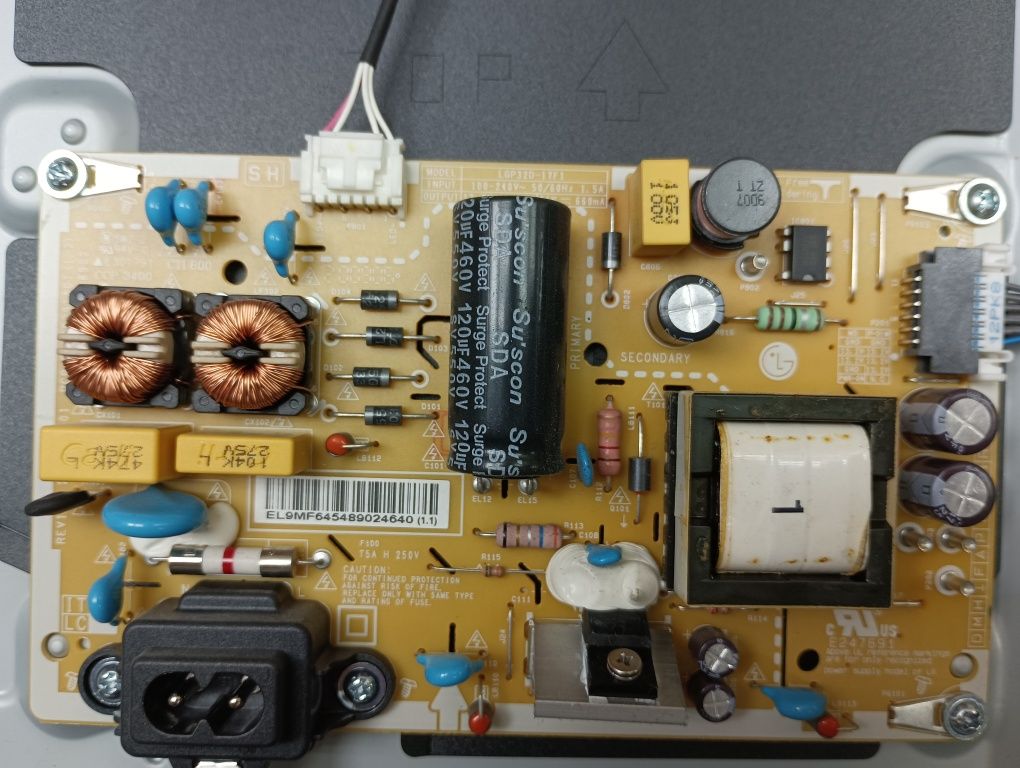 Продавам на части телевизор със счупен дисплей LG 32LM6300PLА