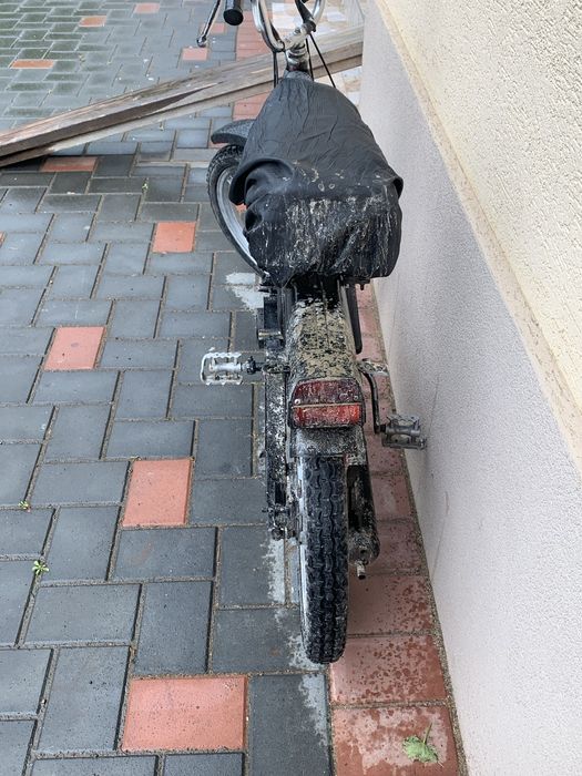 Vand piaggio si pentru piese