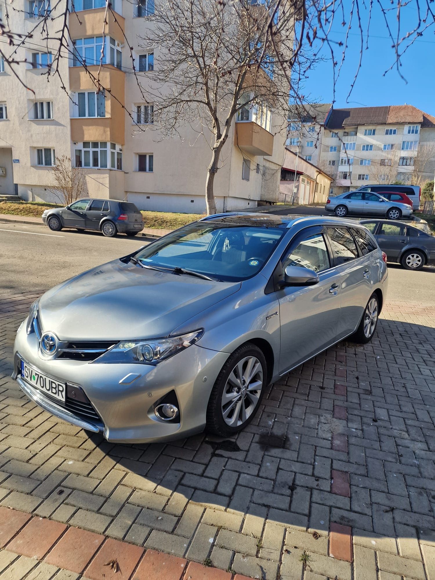 Toyota Auris Hybrid