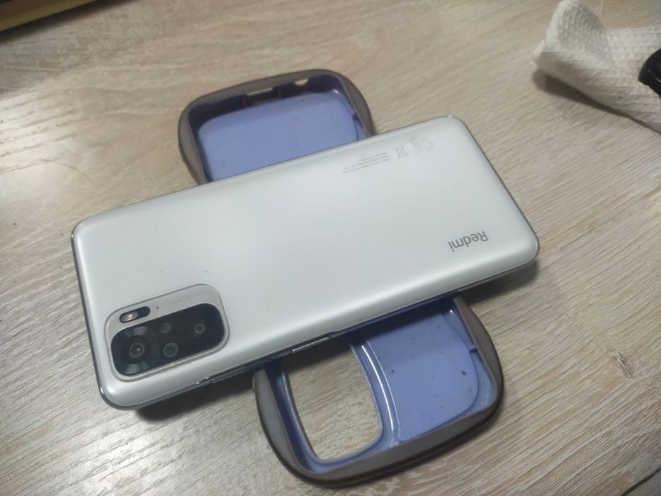 Iphone x и Redmi Note 10 обменяю