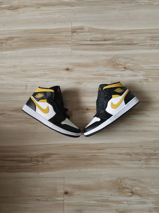 Оригинални мъжки кецове Nike Air Jordan 1 Mid White Pollen Black