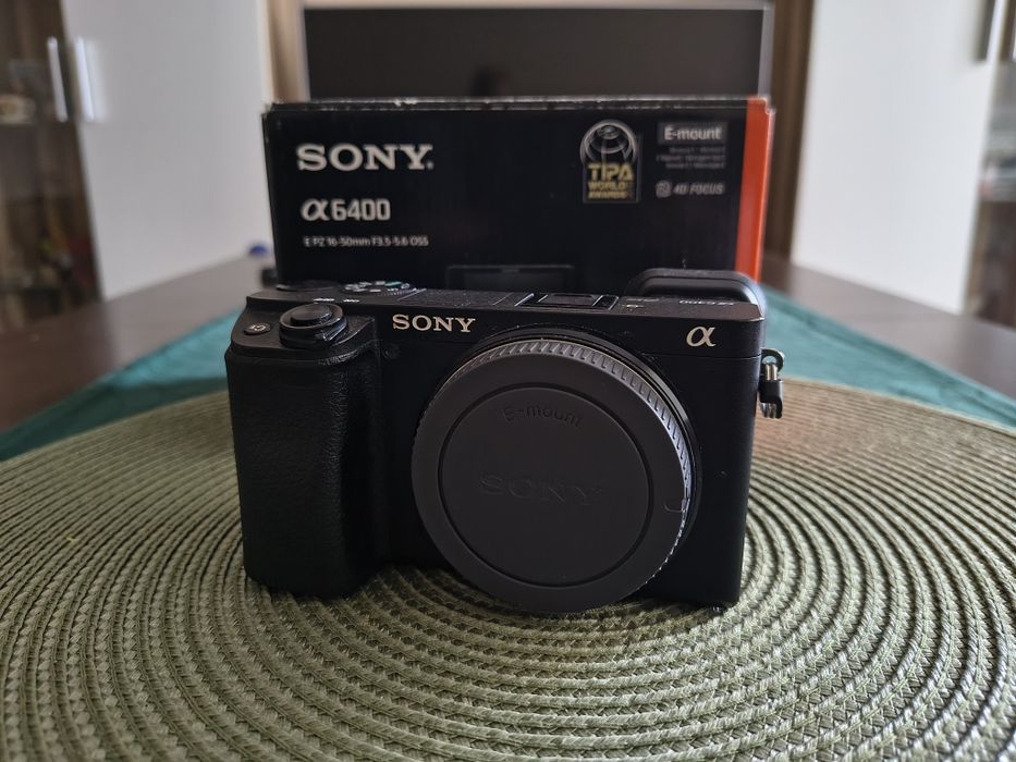 Фотоапарат Sony A6400