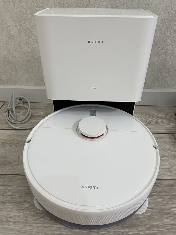 Продам пылесос Xiaomi Robot Vacuum X10