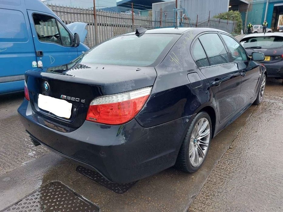 Oglinda stanga completa BMW E60 2009 SEDAN 2.0 N47D20A