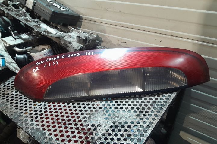 Lampa / Tripla stop dreapta pe aripa Opel Corsa C [2000 - 2003] Hatch