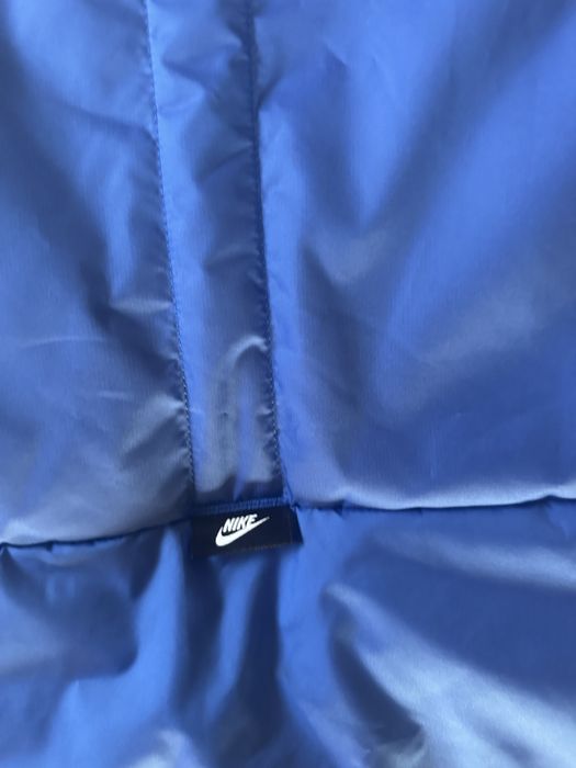 Vesta Nike originala cu eticheta