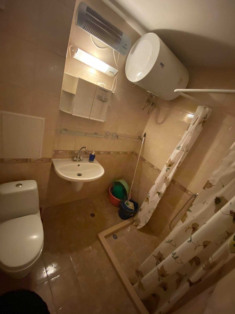 Дава се под наем Тристаен апартамент в Бургас, Славейков - 80 кв.м за 250 € - Снимка #14