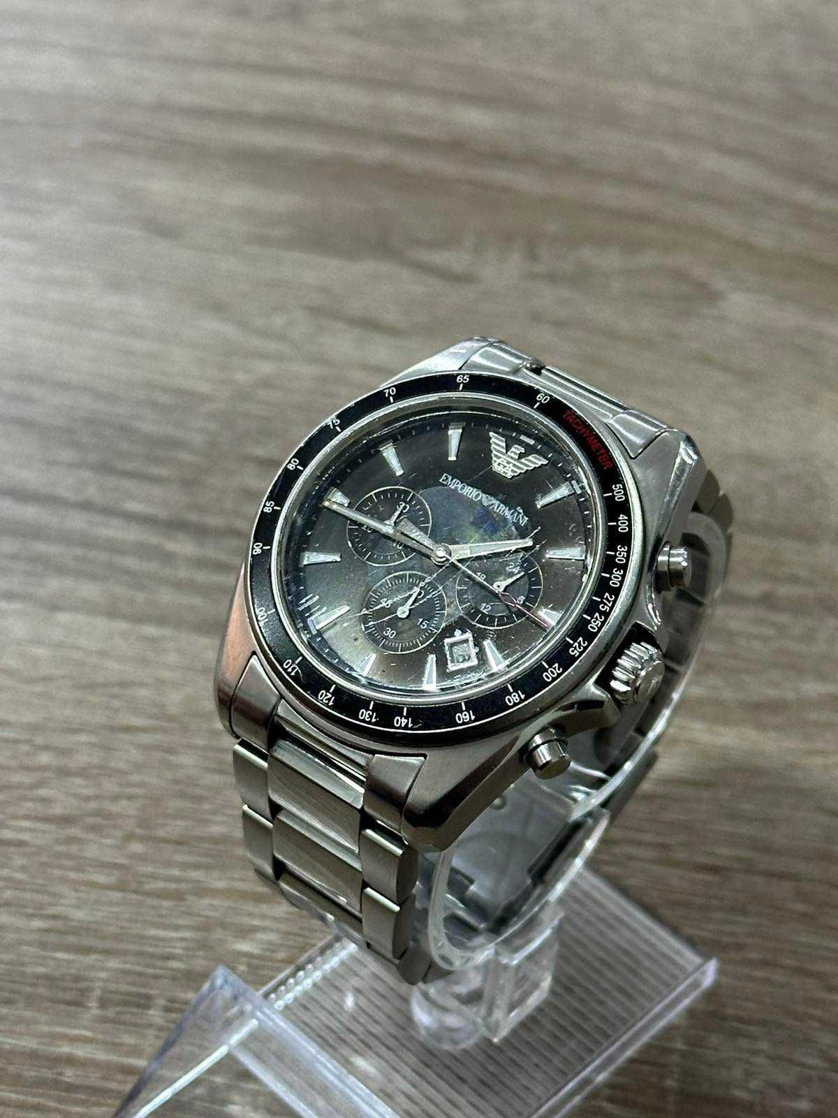 Продавам Мъжки Часовник Emporio Armani