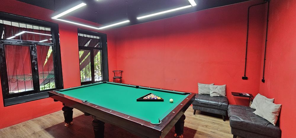 Бильярдный стол (American pool)