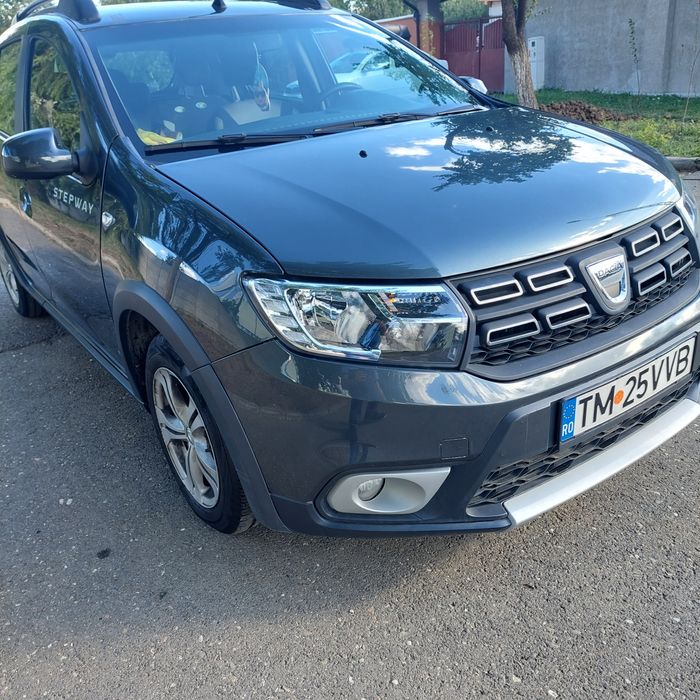 Sandero Stepway, fabricație decembrie 2019, 23200 de km rulati