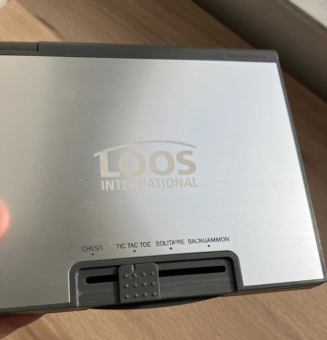 Joc de societate portabil 4 in 1 - Șah, X și Zero, Solitaire, Table