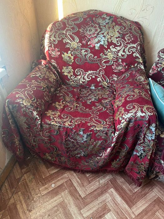 Кресло    2  штук
