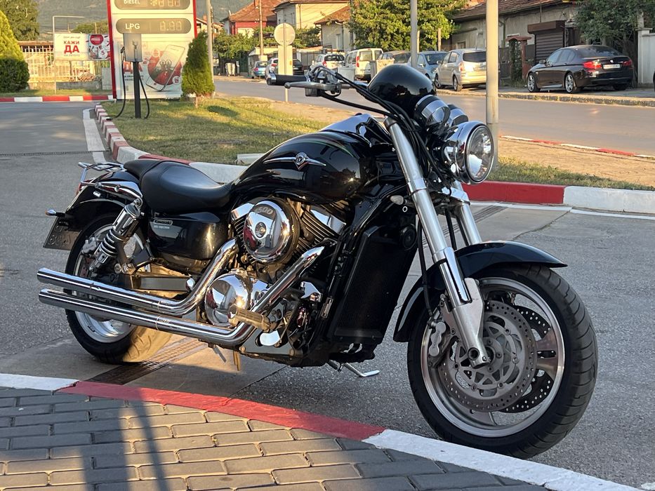 Kawasaki Meanstrike 1500 с генеранция Vance and Hines