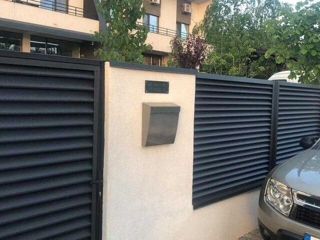 Garduri și porți stil jaluzea, șipcă metalică, tabla cutata