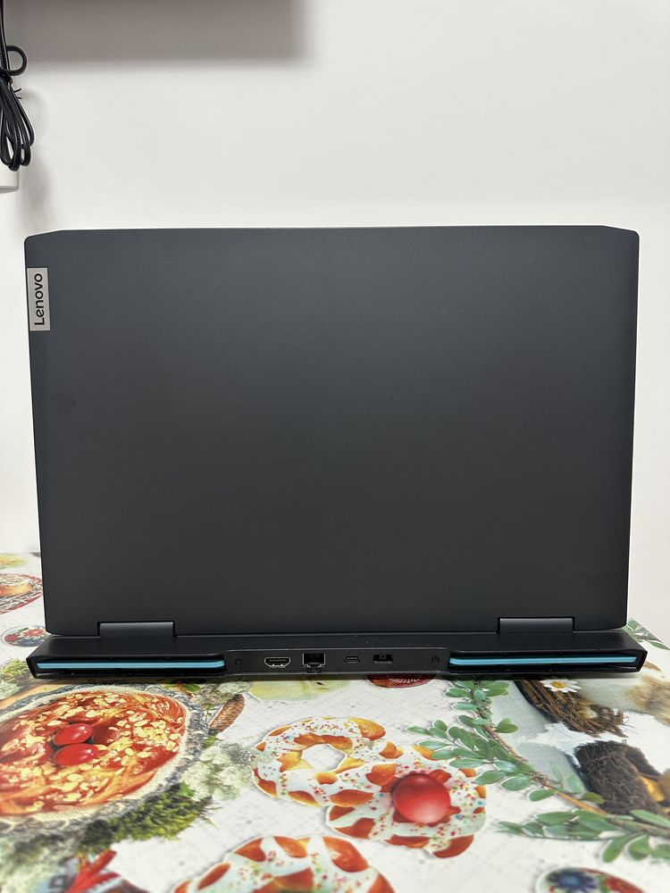 Vand Laptop Lenovo