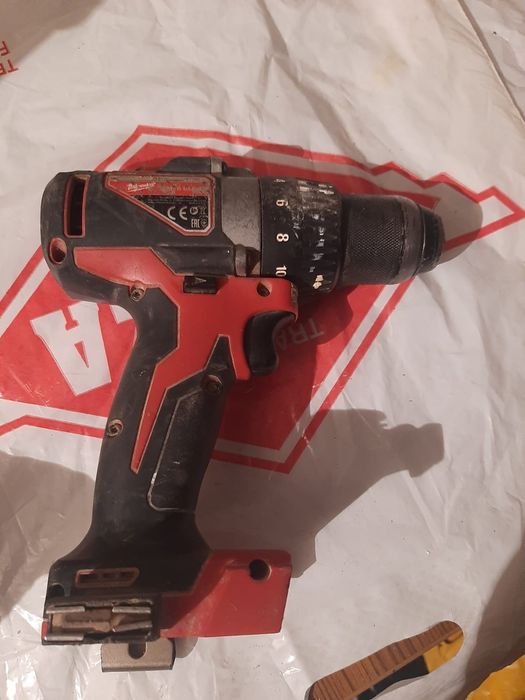 Milwaukee filetat brushles