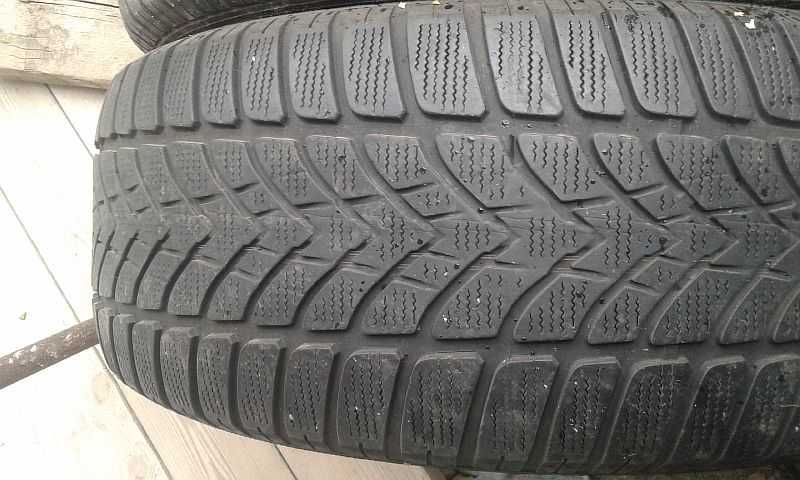 Шины 225/55 R16 - "Dunlop SP Winter Sport 4D" (Германия), всесезонные.