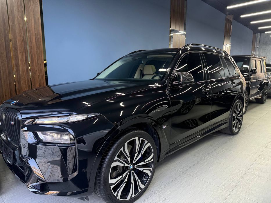 Bmw X7 M60i 2023