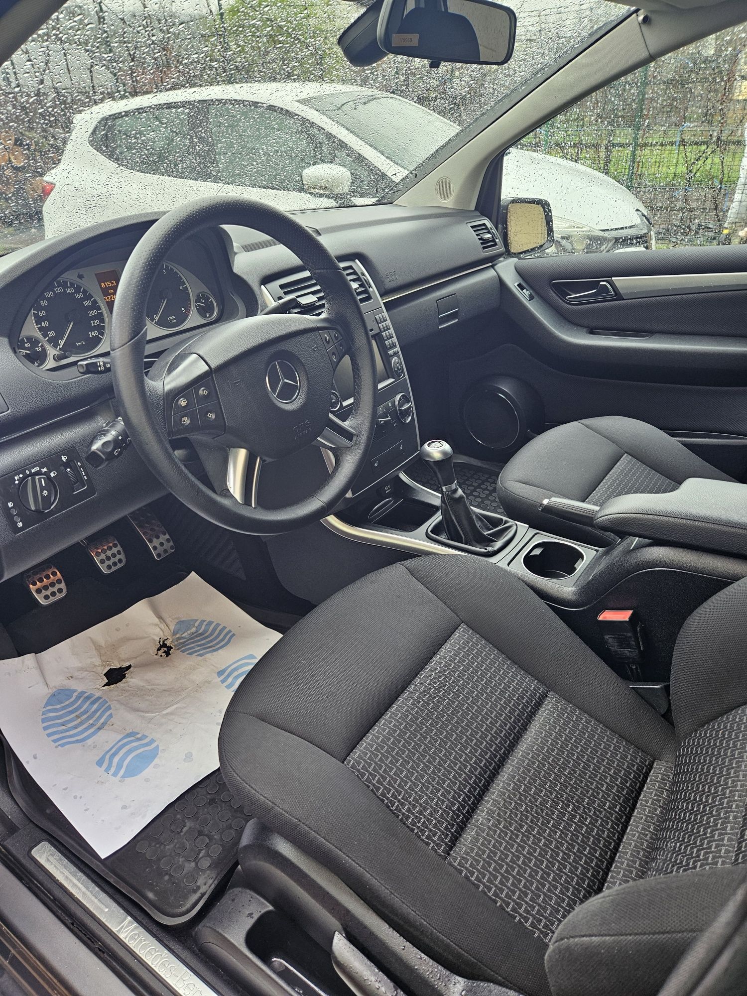Mercedes B180cdi