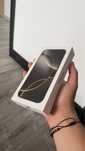 Iphone 16 Pro 100% baterie factura si garantie putin crapat pe ecran