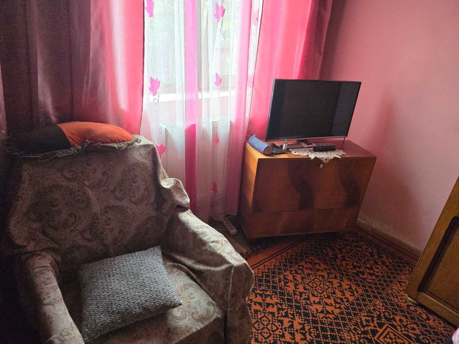 Traieste langa natura ! Casa cu gradina mare !