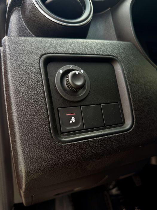 Dacia DUSTER Urban 50.000 km / Cutie Automata / ca și dotari FULL