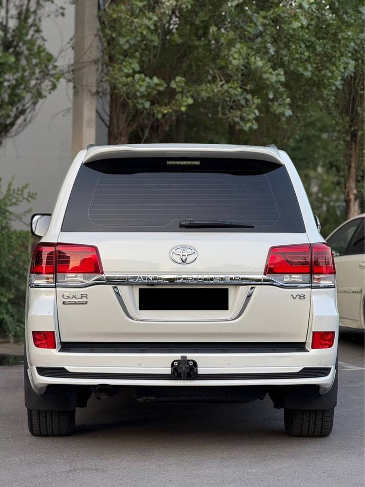 Toyota Land Cruiser 200 4,6L