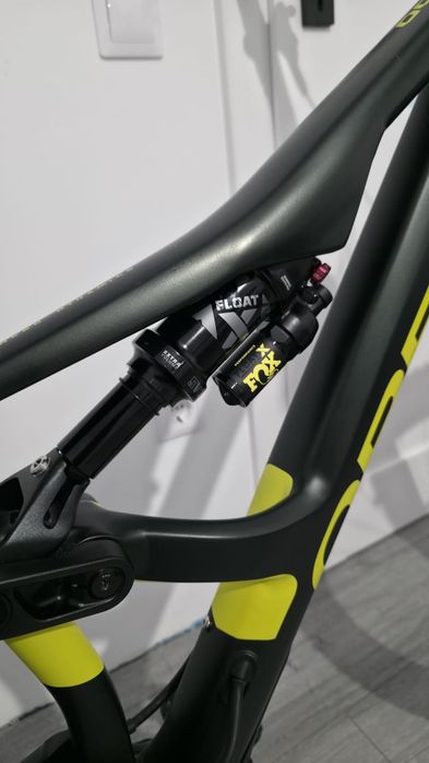 Bicicleta Orbea full suspension