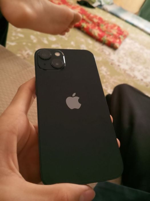 Айфон 13 сатылады