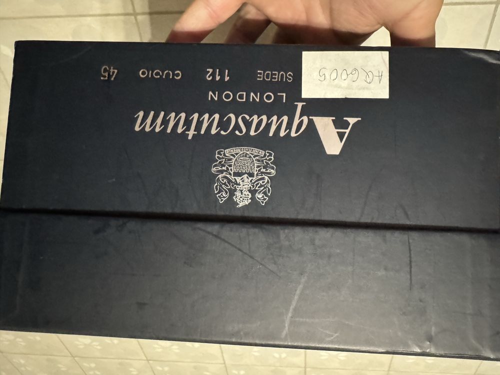 Луксозни мъжки обувки Aquascutum