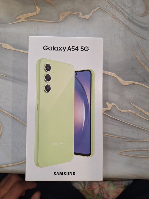Samsung A 54 5G с кутия