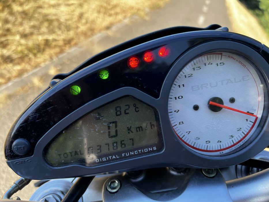 MV Agusta Brutale 910