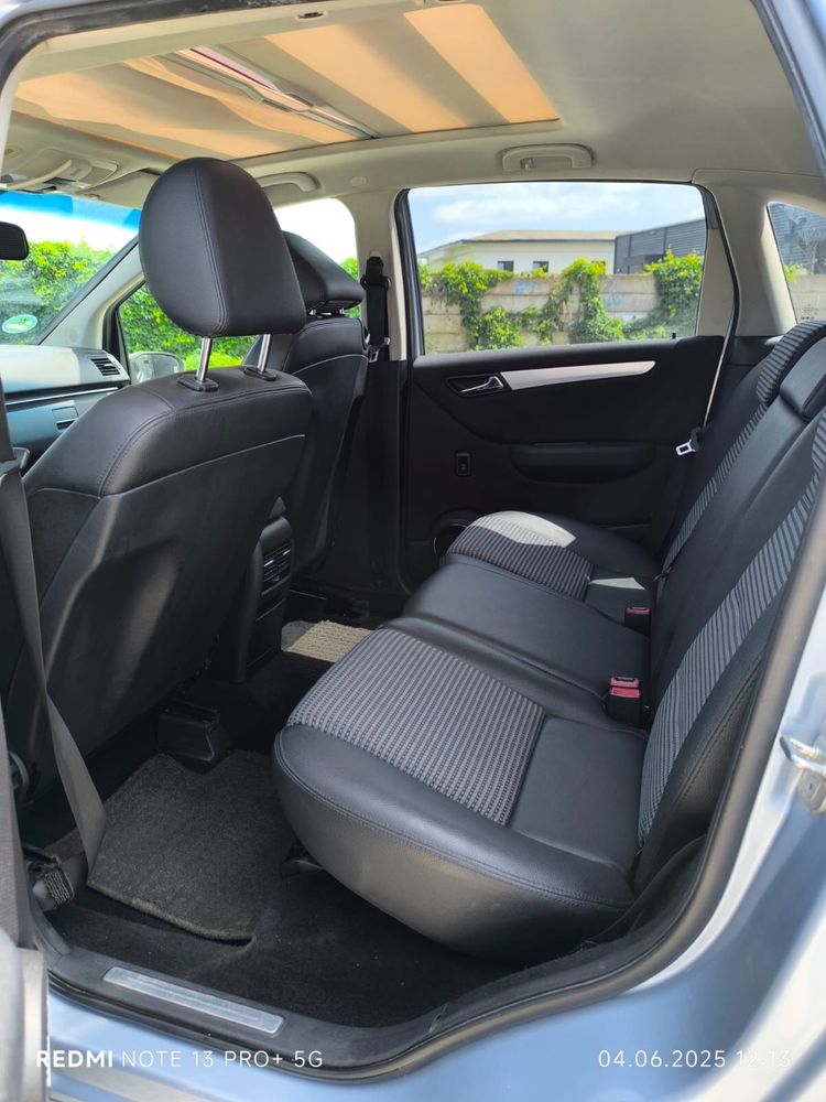 Vand Mercedes B clasa