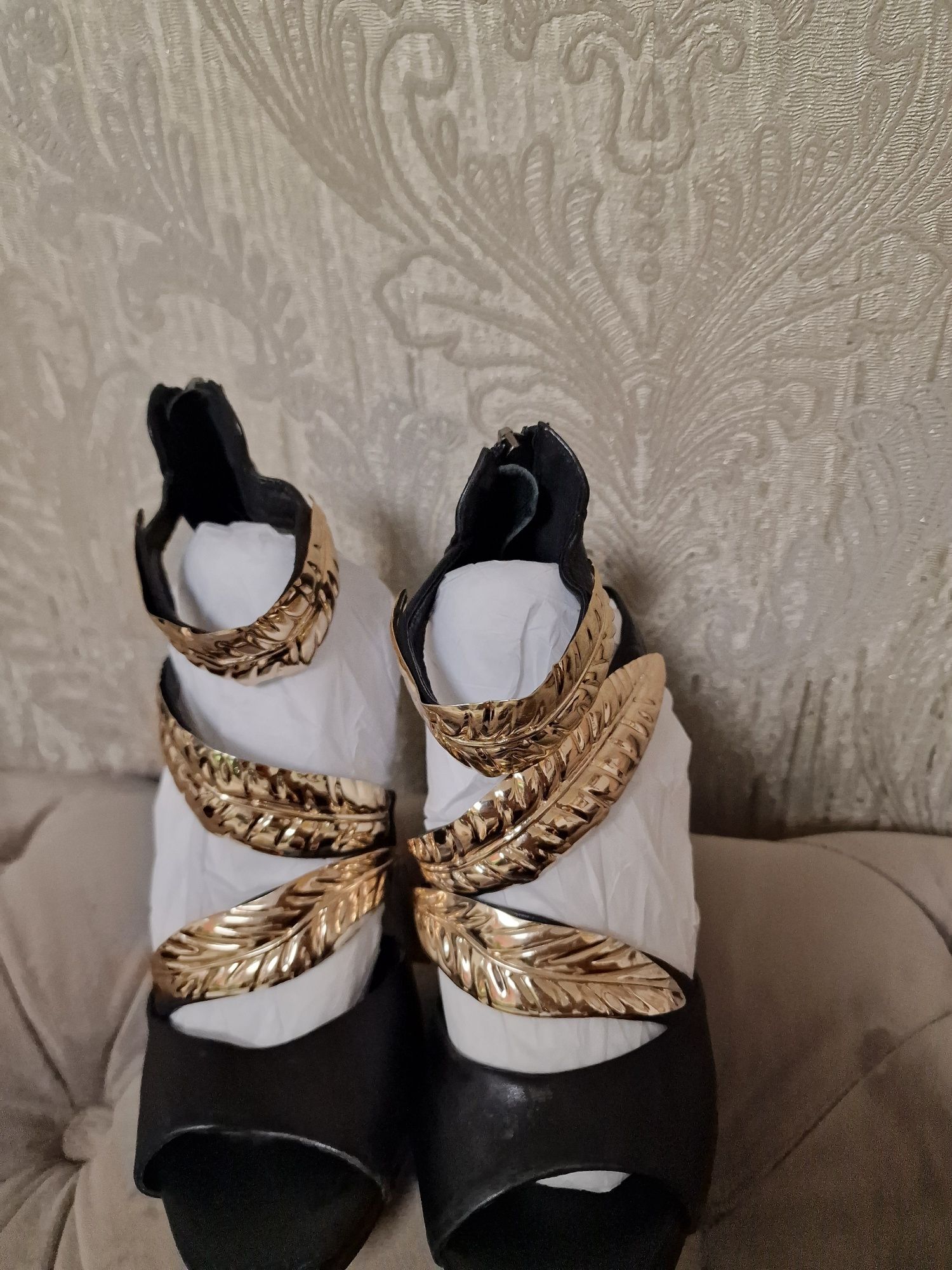 Sandale superbe 36 G Zanotti piele naturala