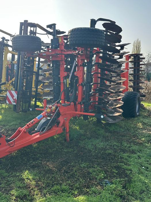 Disc Kuhn Optimer XL5000 și Combina John Deere w540