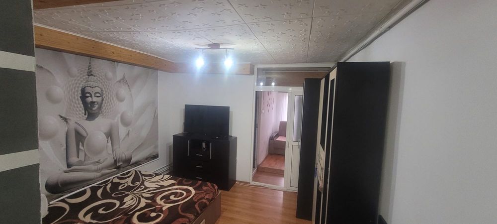 INCHIRIERE garsoniera