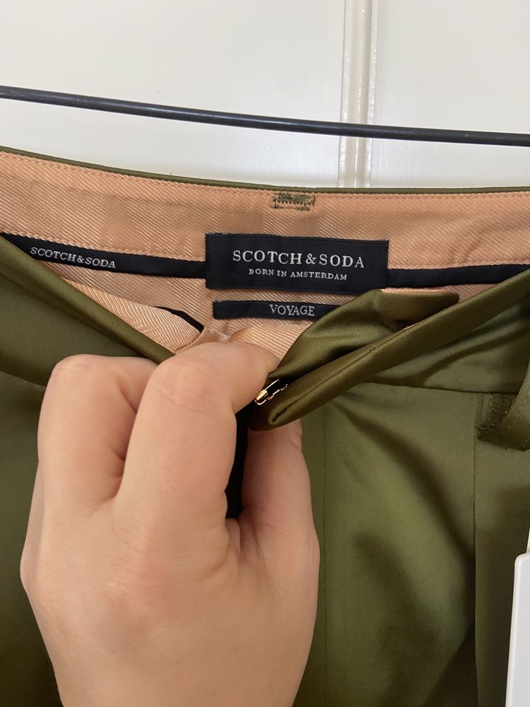 Нов, с етикет, Зелен тютюнев панталон Scotch & Soda, Размер S