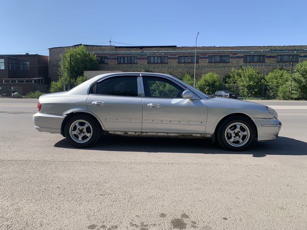 hyundai sonata , возможно в рассрочку