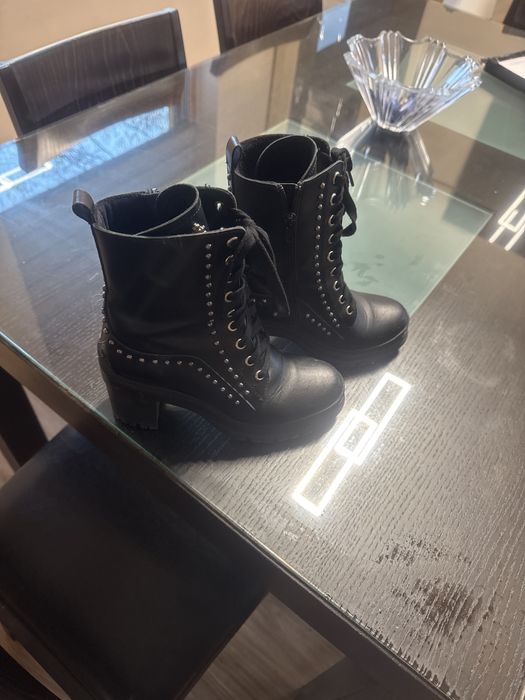 Daris боти черни с дебел ток