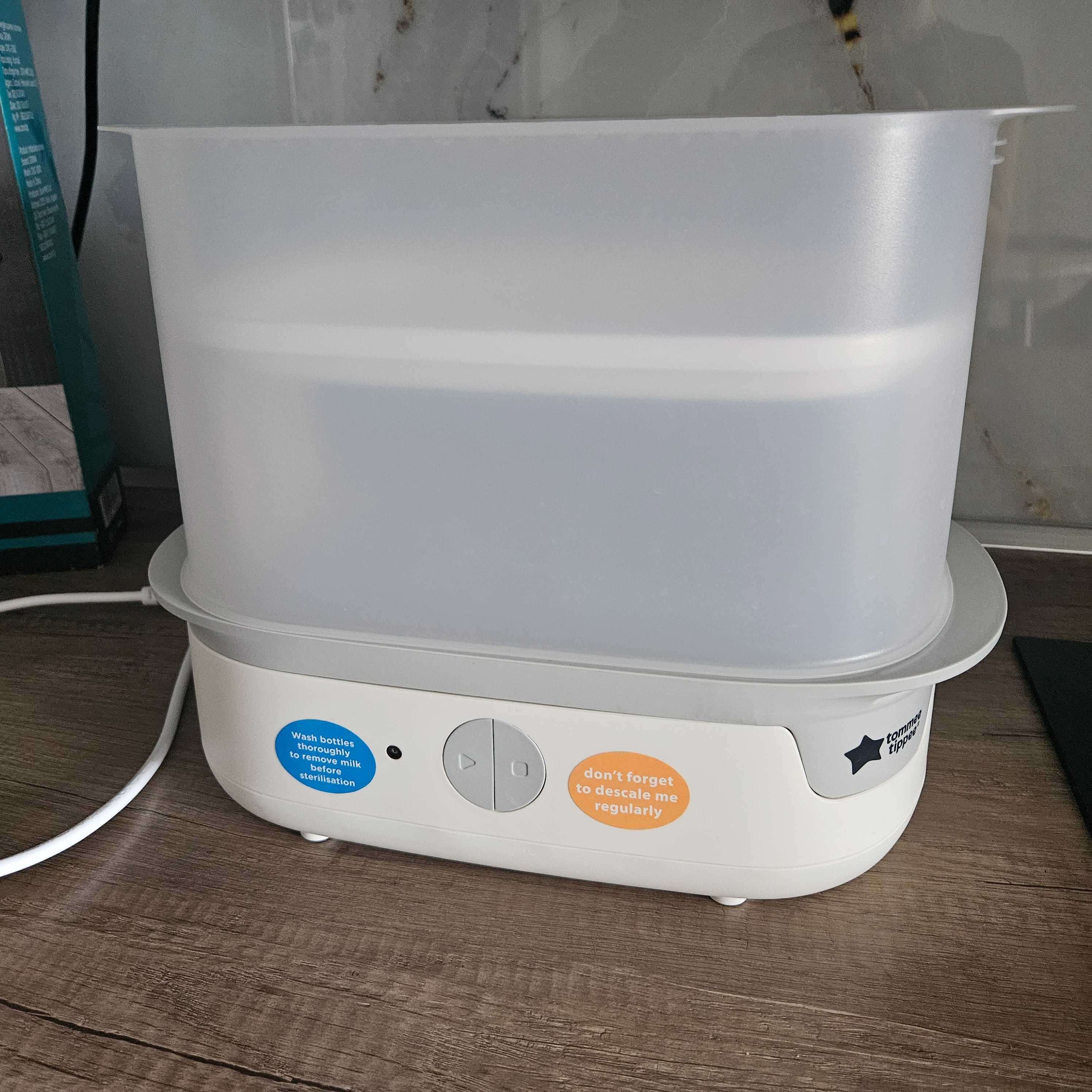 Стерилизатор Tommee Tippee